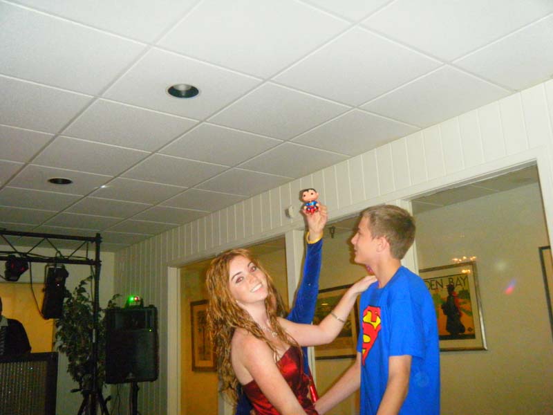 2010_1205katies16th0010