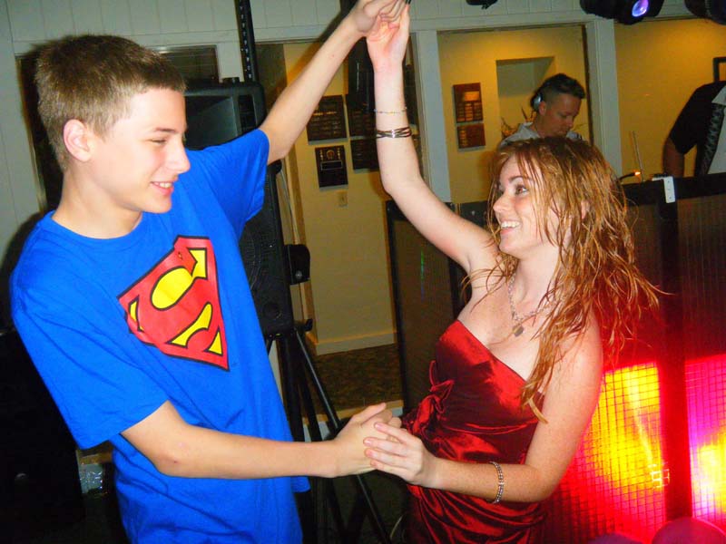 2010_1205katies16th0022