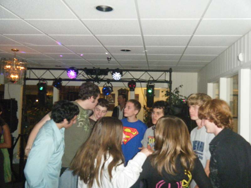 2010_1205katies16th0062